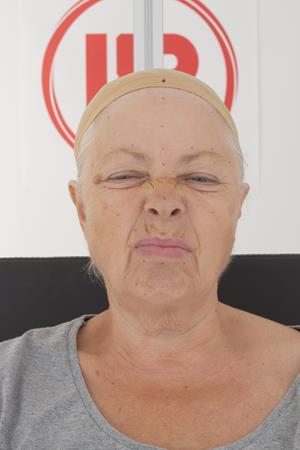 Age69-PhyllisParker/06_Face_Compression/01_Cam01.jpg