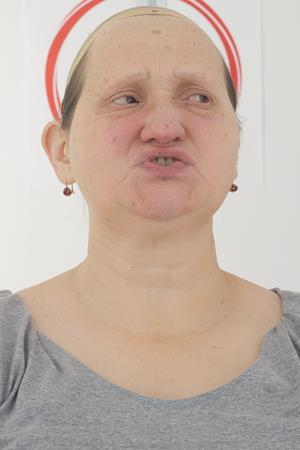 Age56-NancyMiller/10_Look_Left-Phoneme_CH/01_Cam01.jpg