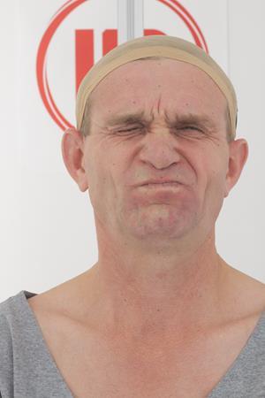 Age51-StephanBrooks/06_Face_Compression/01_Cam01.jpg