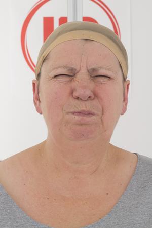 Age60-BarbaraPrice/06_Face_Compression/01_Cam01.jpg